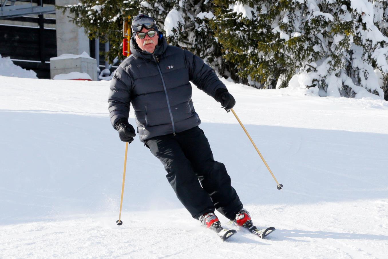 Mike Beaudet fluent english american ski instructor megeve french alps